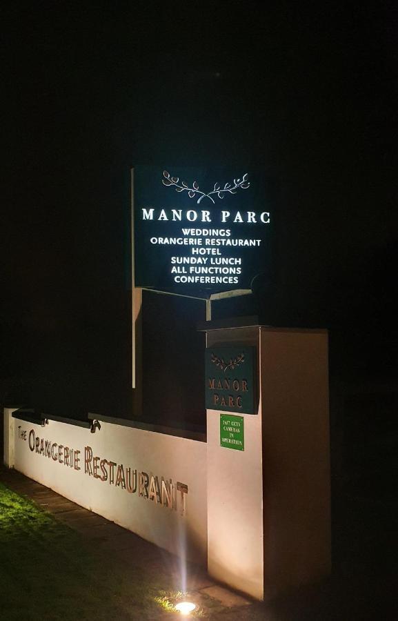 Manor Parc Hotel Кардифф Экстерьер фото