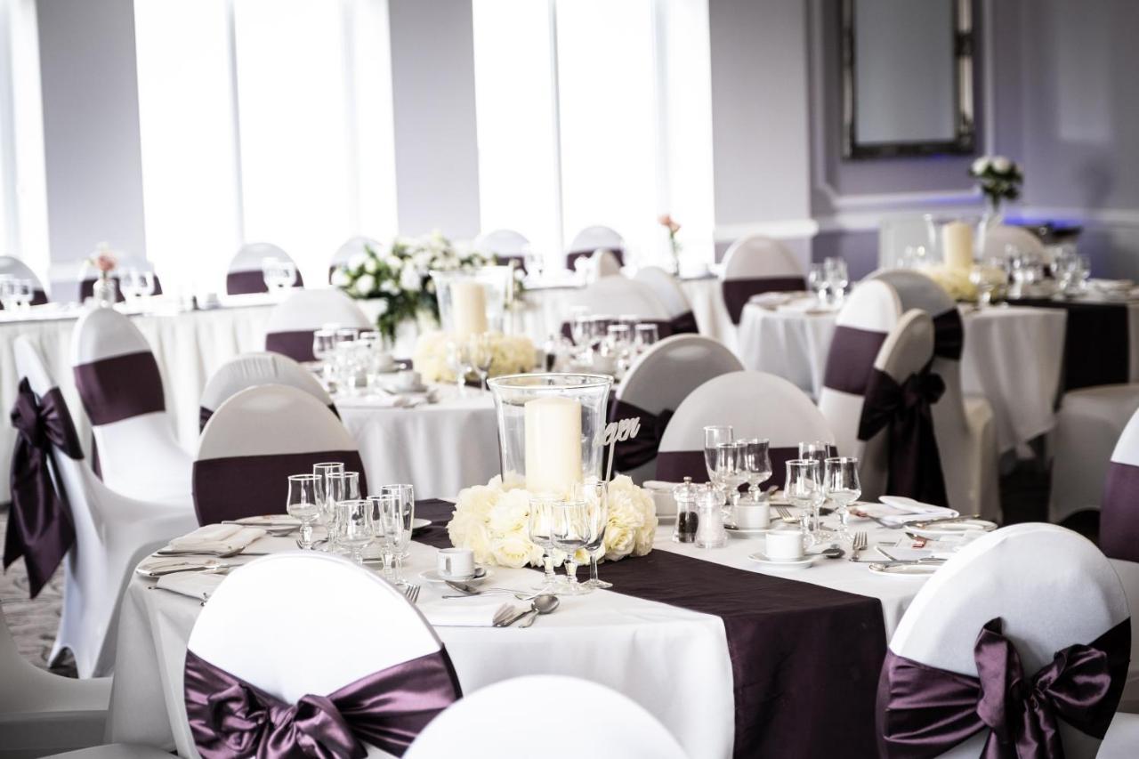 Manor Parc Hotel Кардифф Экстерьер фото